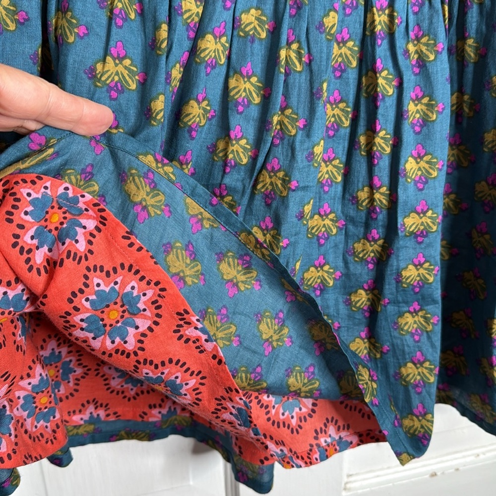 NATURAL LIFE Floral Mini Skirt in Red and Blue - Picture 7 of 9